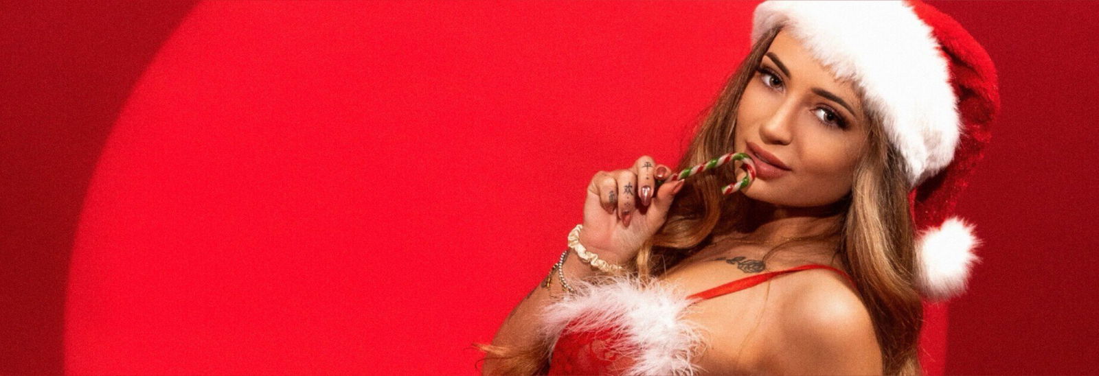 POPPY MAY 🩷 photo