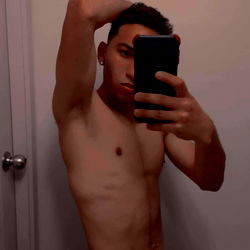 Shirtless Model Capture