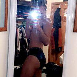 OnlyFans Model in Bathroom Mirror