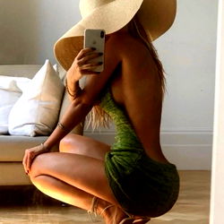 Tessa - Onlyfans Model