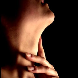 Elisabeth Hope's Vintage-Style Photography