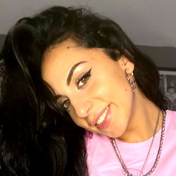 Valeeria💖 - OnlyFans Model, 10.5 miles Away