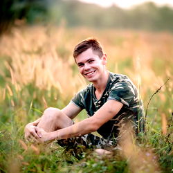 AlexRusFun in a Field