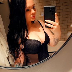 Elegant MiraChanta Free in Copenhagen