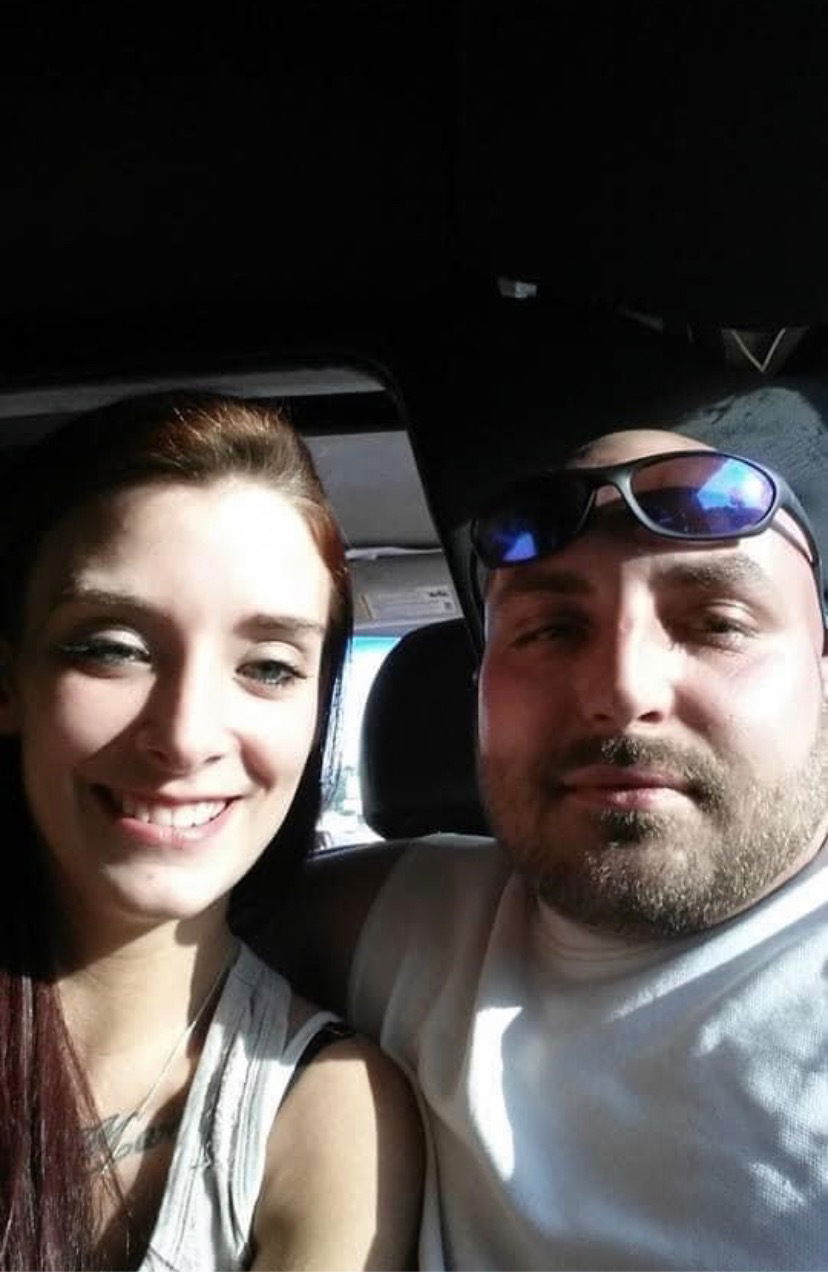 ShowingcoupleFree photo