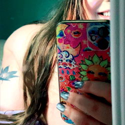 A Model Sharing a Selfie on Onlyfans