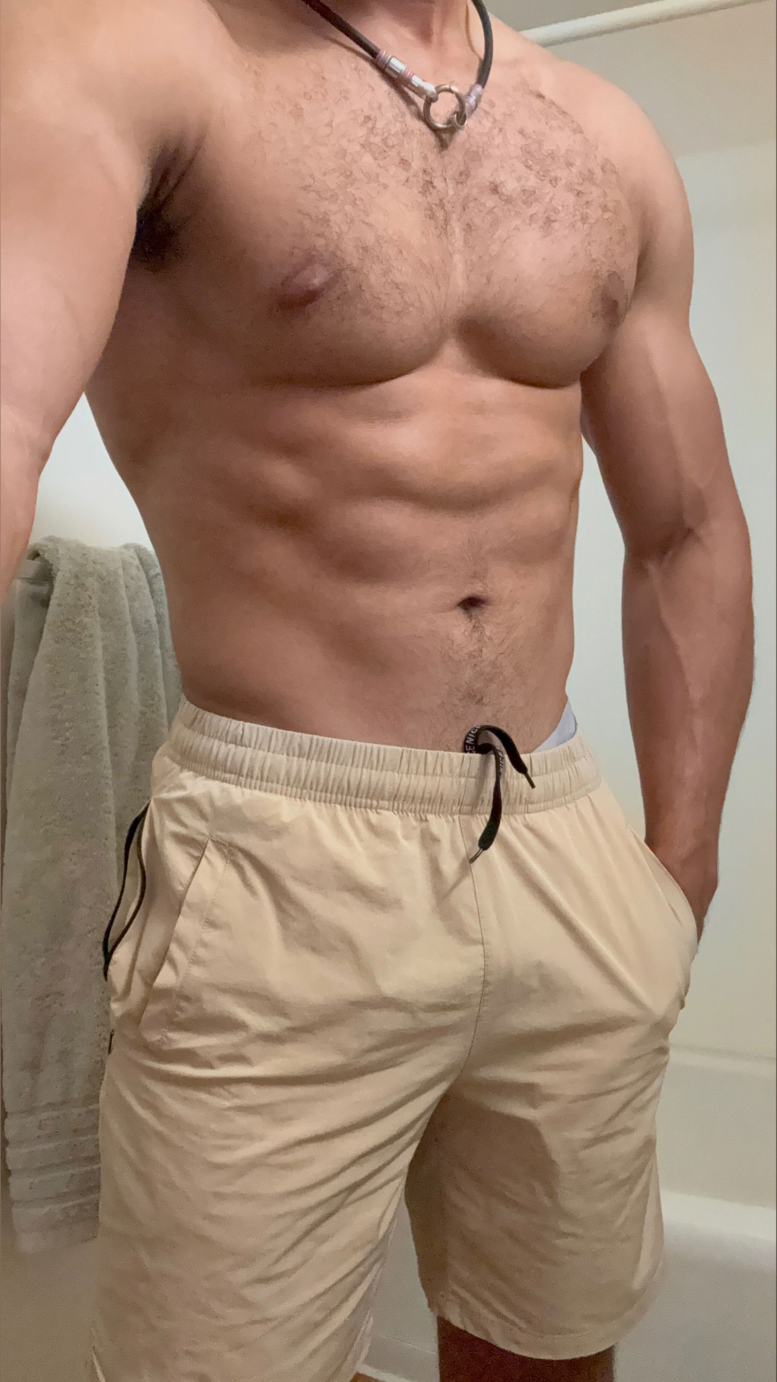 MuscledFlexer 💪🏽 photo