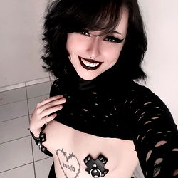 Emo Gothic Model ⛓️ Sally ⛓️ - OnlyFans