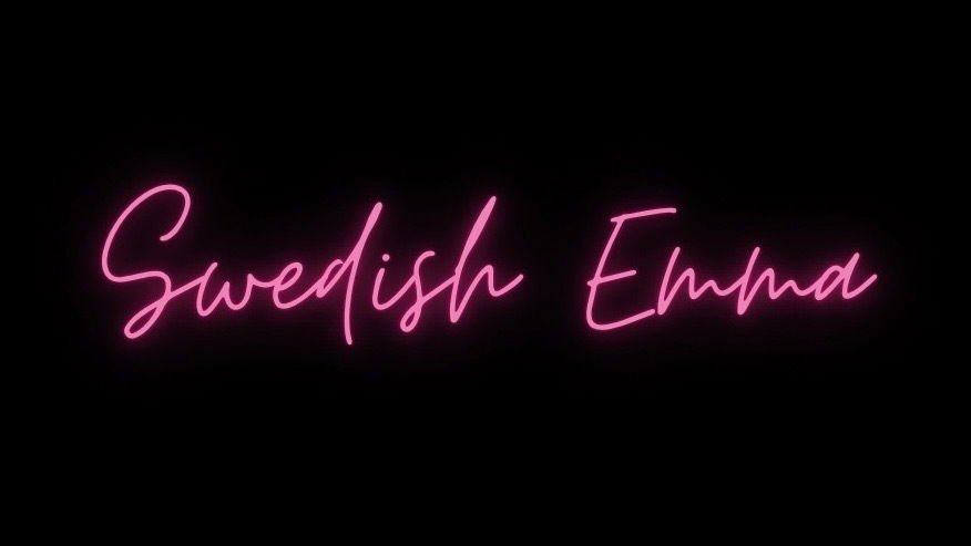Swedish Emma 🍓🇸🇪 photo