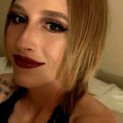 Clairelayne143 - Model Portrait from OnlyFans