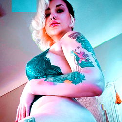 Mz Dela Florez: Sensual Sadistic Findom, from Ontario, Canada