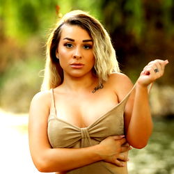 Alaya, a Stunning OnlyFans Model from the West Coast