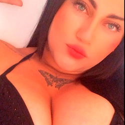 Adriana Ramirez, a Brazilian beauty model