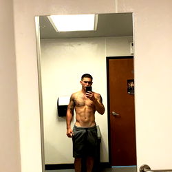 Onlyfans Model AlexBby: A Gym Enthusiast in Dallas