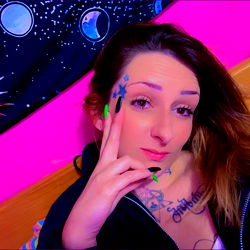 OnlyFans Model SpicyHeidi - TikTok Style