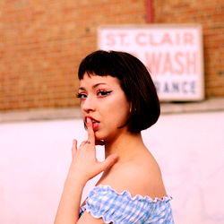 Intimate Portrait of OnlyFans Model Kiwi