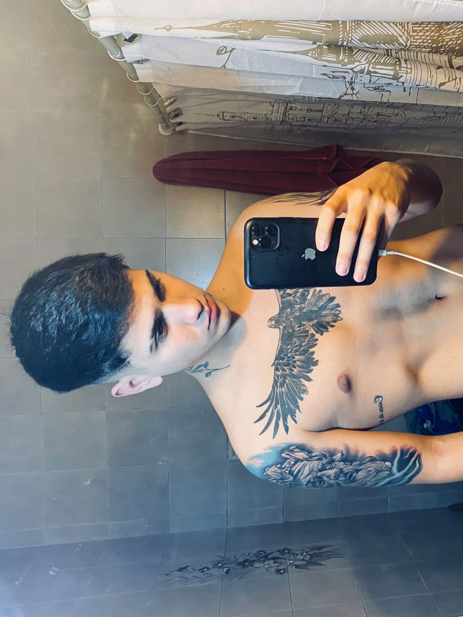Joven Twink 🦁🔥 (top 1%) 🥵 photo