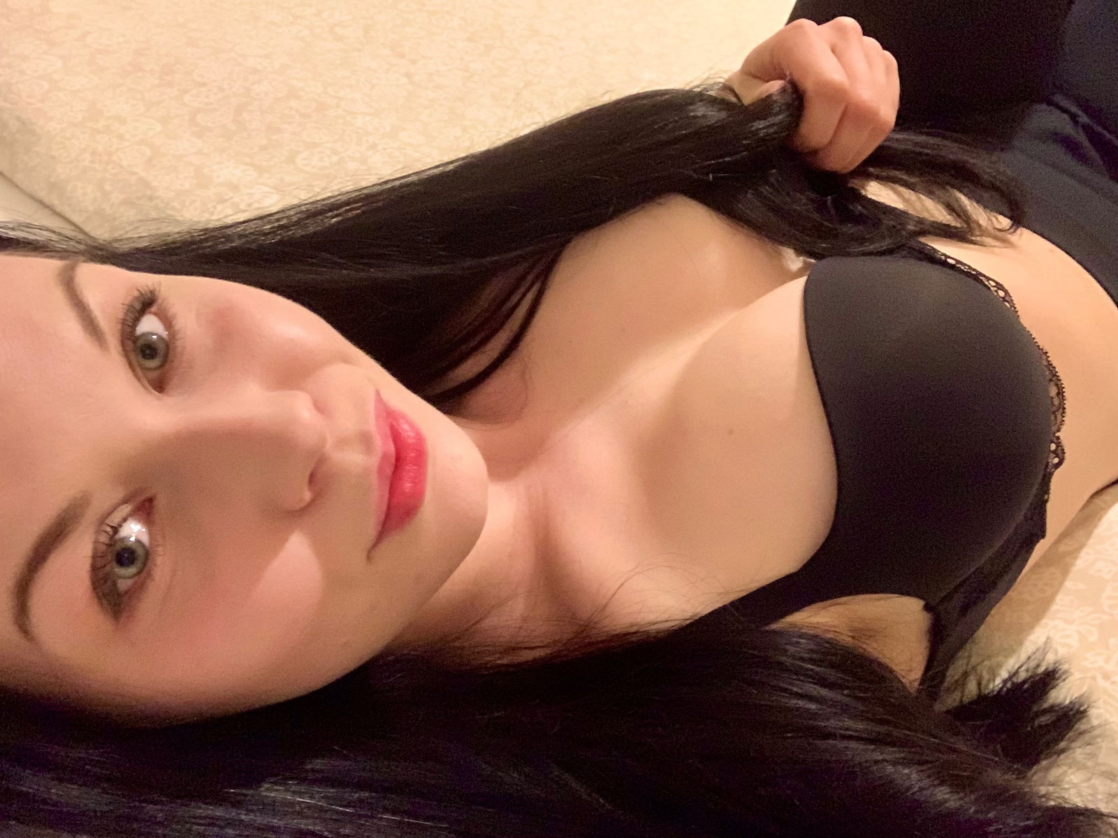 ~   🇨🇿 ANETA🥇💋 photo