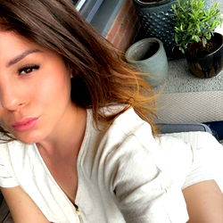 Suraya, Dutch OnlyFans Model