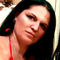 Curvy hips and ass model with red background