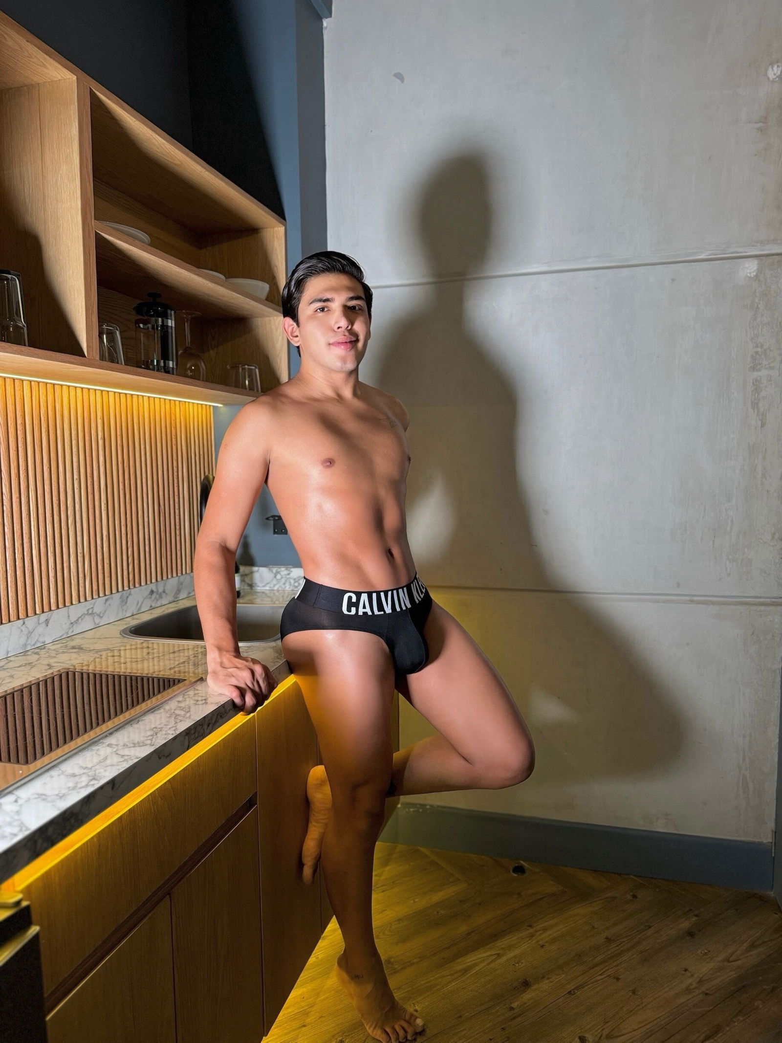 Tony Fernandez photo