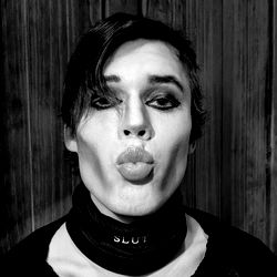 Model Photo: AmberLoves, Australia - Unique and Fashionable