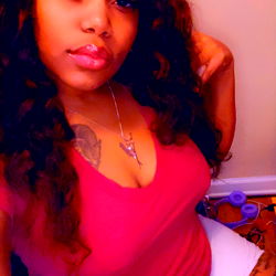 Mississippi Model AlexPlay Posing for the Camera