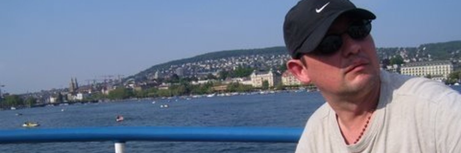 Intimehusbands photo