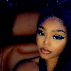 Stunning OnlyFans Model Aliyah Chynaa