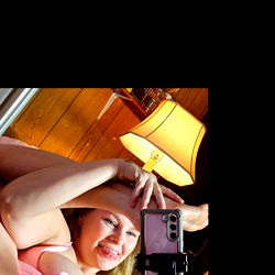 Alabamamom - Adult Model in Exclusive Content on OnlyFans