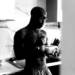 WombRaiderXXX in the Kitchen