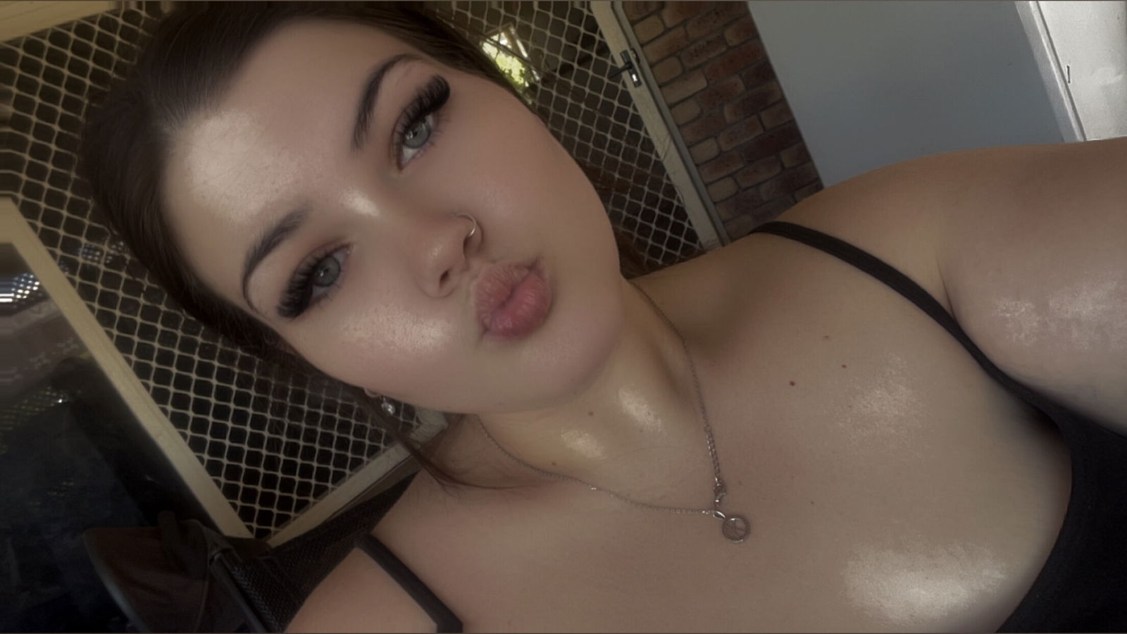 Ara-jae 🤍🪐 photo