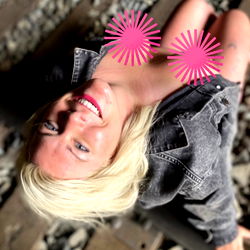 Rowdy Roommate (Top 9%) photo