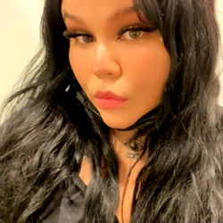 Katherine Galleguillos, Chilean OnlyFans Model