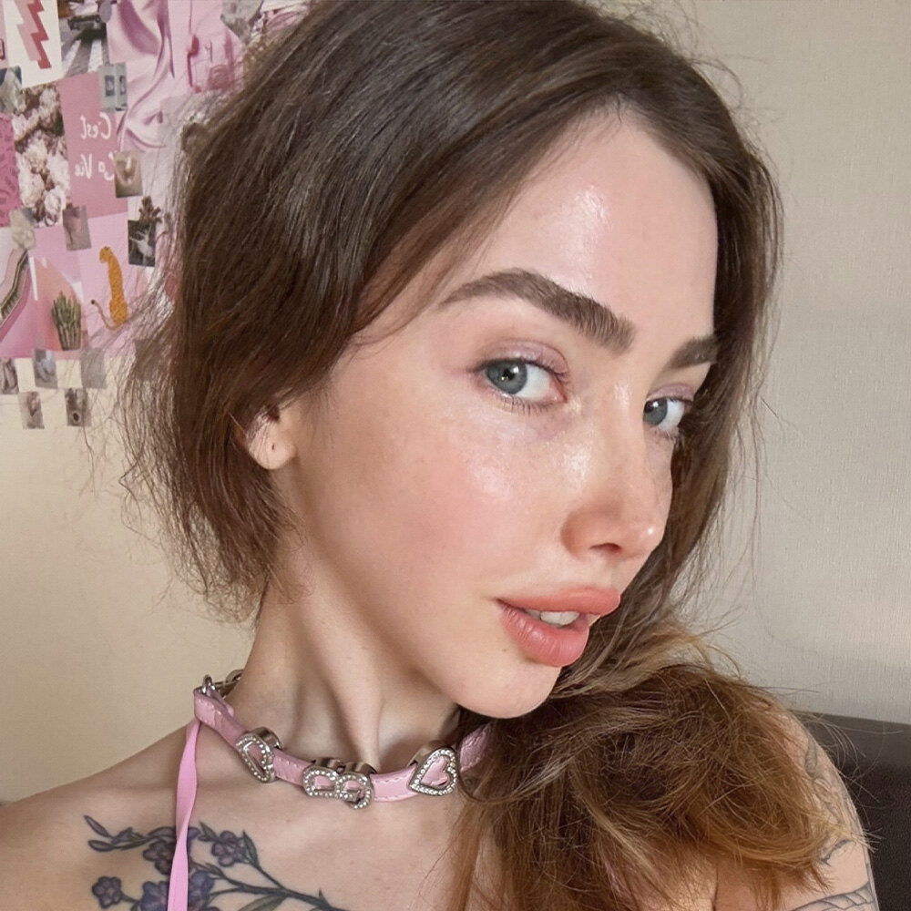 Julyyy.Rose💗🌹 photo