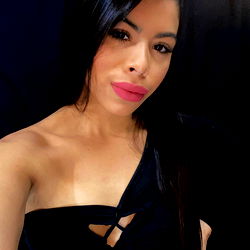 Agustina Castillo, Model and Influencer