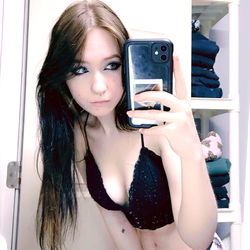 Onlyfans Model Banshee, Stylish in a Chic Outfit