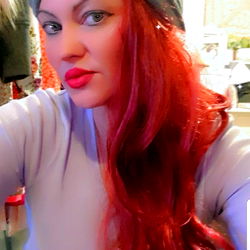 Artofmyfeet on OnlyFans: A Glamorous Model From Australia