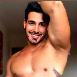 OnlyFans Model Showcasing His Physique