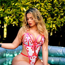 YISELA 🌸AVENDAÑO photo