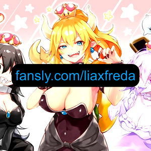 Lia & lewd stuff ๐ฅฅ photo