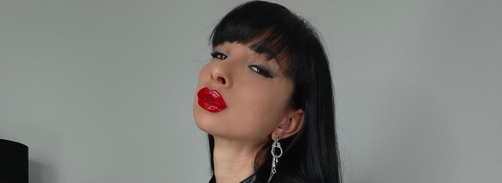 Lady Alessandra Bartis photo