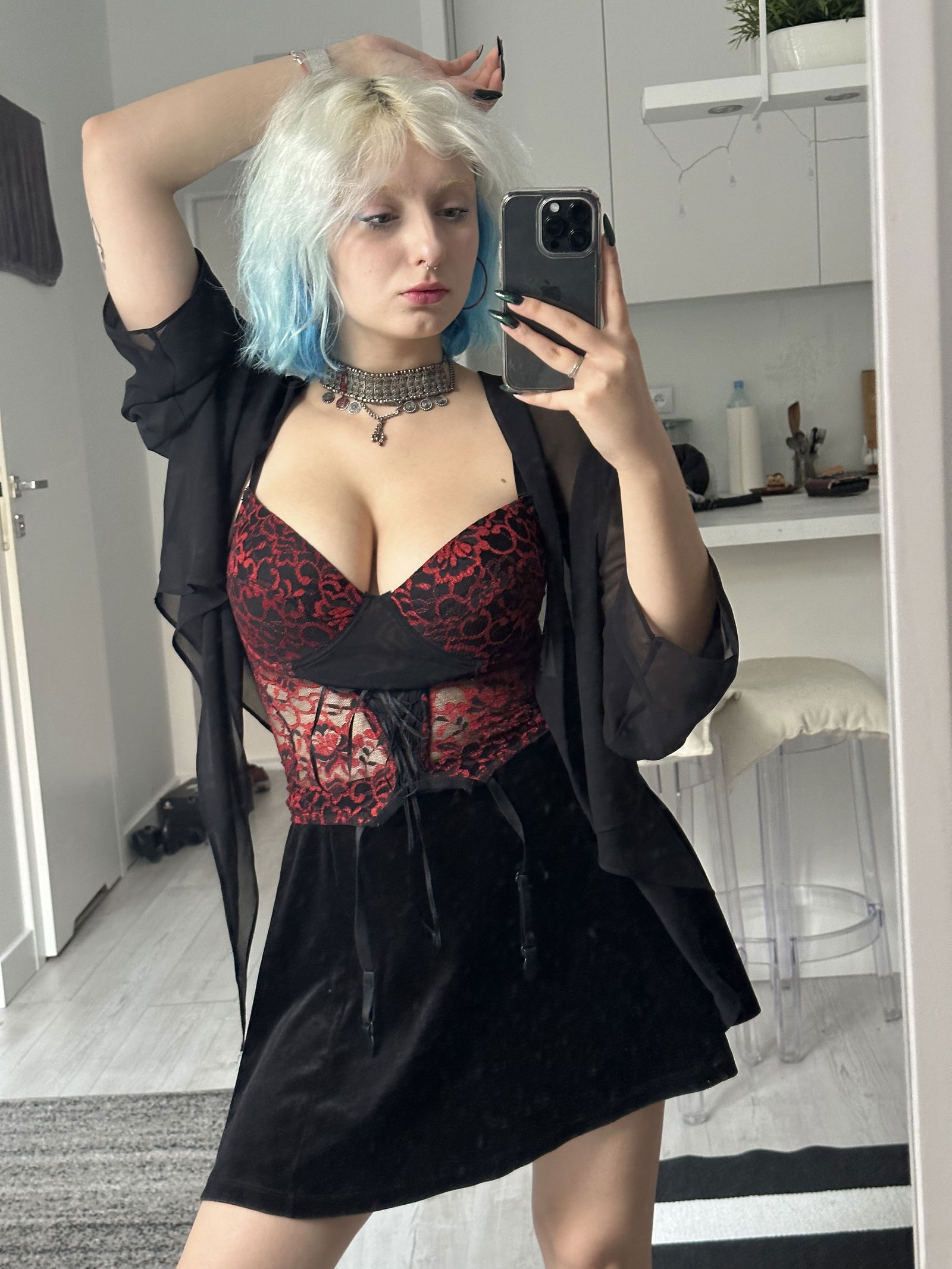 𝑳𝒖𝒎𝒊𝒏𝒂𝒕𝒓𝒊𝒂 photo