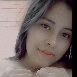 Valentina Acosta, a young model from México