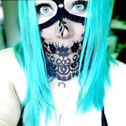 Vivid Gothic Fashion Model Kayla White