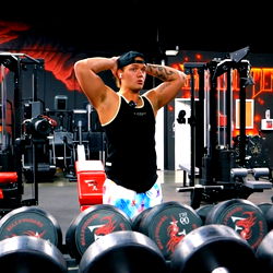 Joshua Lewis 💦 Solo Page photo