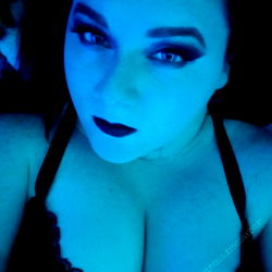 Florida-based OnlyFans Model Alpha's Submissive Bitch