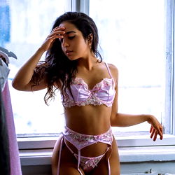 Finland-based OnlyFans Model Prinsessa Jasmine in Lingerie