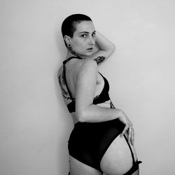 Introducing Poppy: The Santa Cruz OnlyFans Model