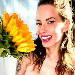 M. Madeline Marlowe photo